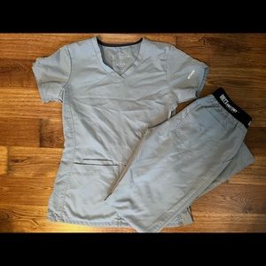 Greys Anatomy Active scrub Set by Barco